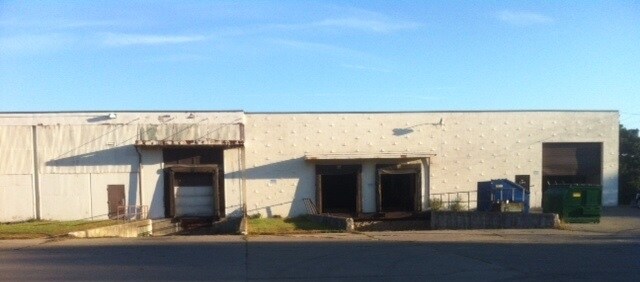 More Photos Of 350 S Mill St, Plymouth Manufacturing For Lease
