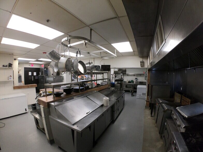More Photos Of 1225 Cathedral St, Baltimore Restaurant For Lease