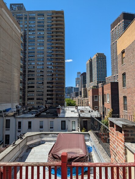 More Photos Of 338 W 71st St, New York Apartments For Sale