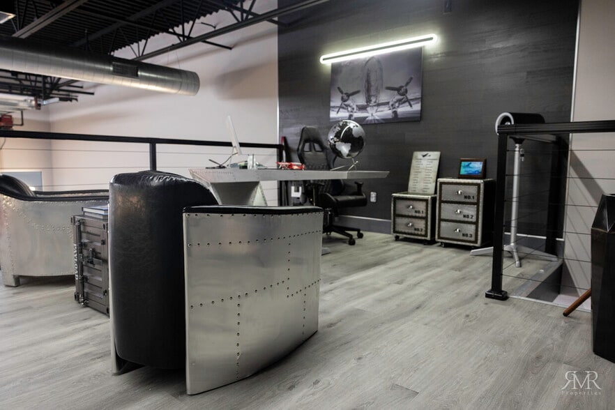 More Photos Of 1435 FM 1463 Rd, Katy Showroom For Sale