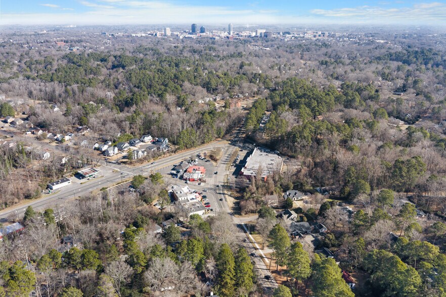 More Photos Of 2514 University Dr, Durham Restaurant For Lease