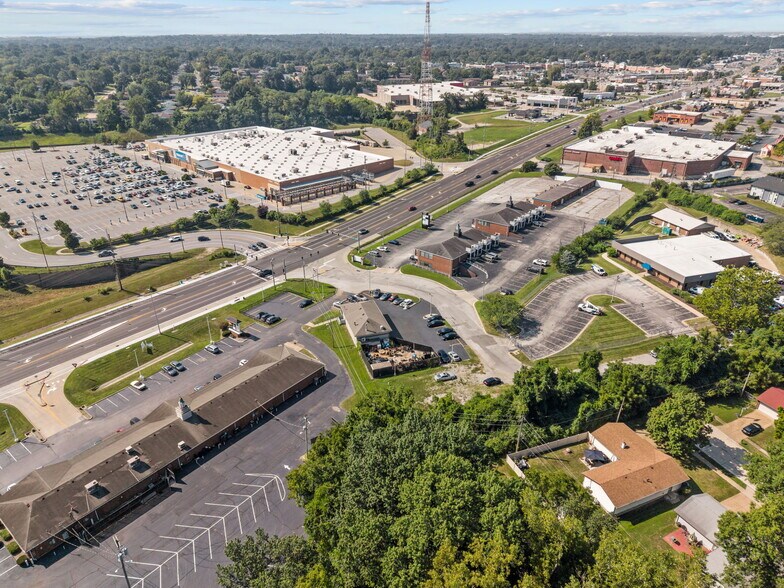 More Photos Of 14150 Sunswept Pk Court, Florissant General Retail For Sale