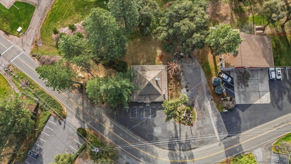More Photos Of 11859 Tammy Way, Grass Valley Office For Sale