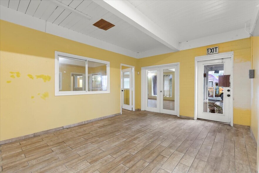 More Photos Of 12860 San Pablo Ave, Richmond Restaurant For Sale