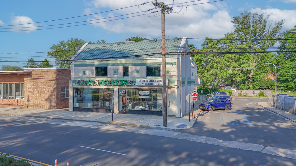 Primary Photo Of 653-655 Middle Neck Rd, Great Neck Storefront Retail Office For Sale