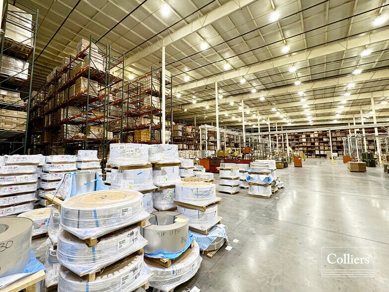 More Photos Of 329 Industrial Dr, Albion Industrial For Lease