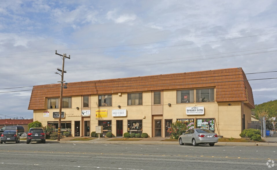 More Photos Of 1143 Echo Ave, Seaside Storefront Retail Office For Lease