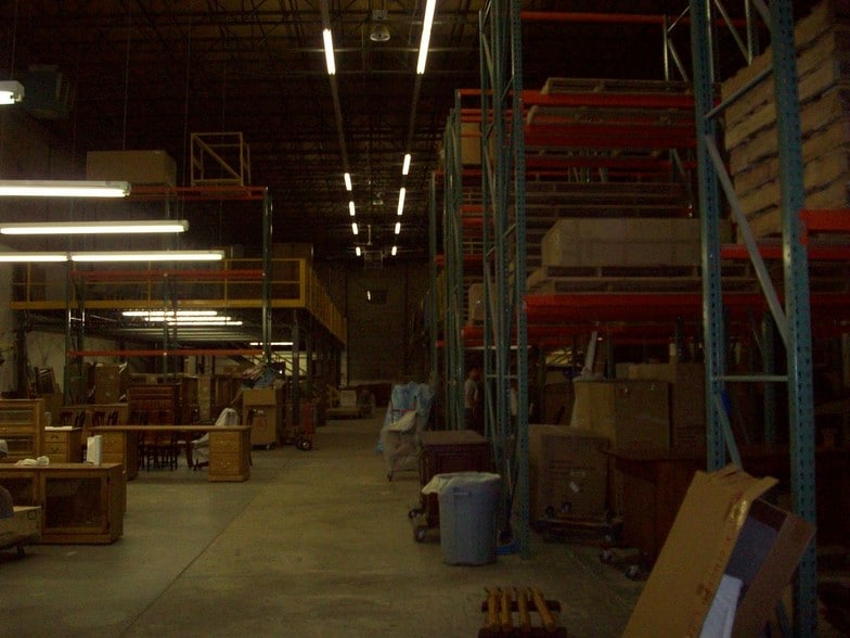 More Photos Of 5 S Main St, Englishtown Warehouse For Lease