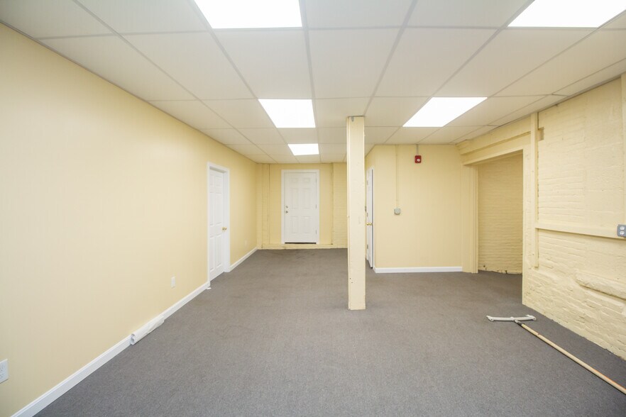 More Photos Of 21-69 S Main St, Leicester Light Distribution For Sale