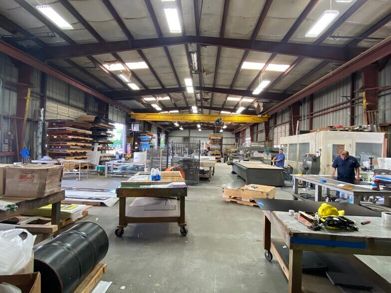 More Photos Of 12626 W Bellfort Ave, Houston Warehouse For Sale