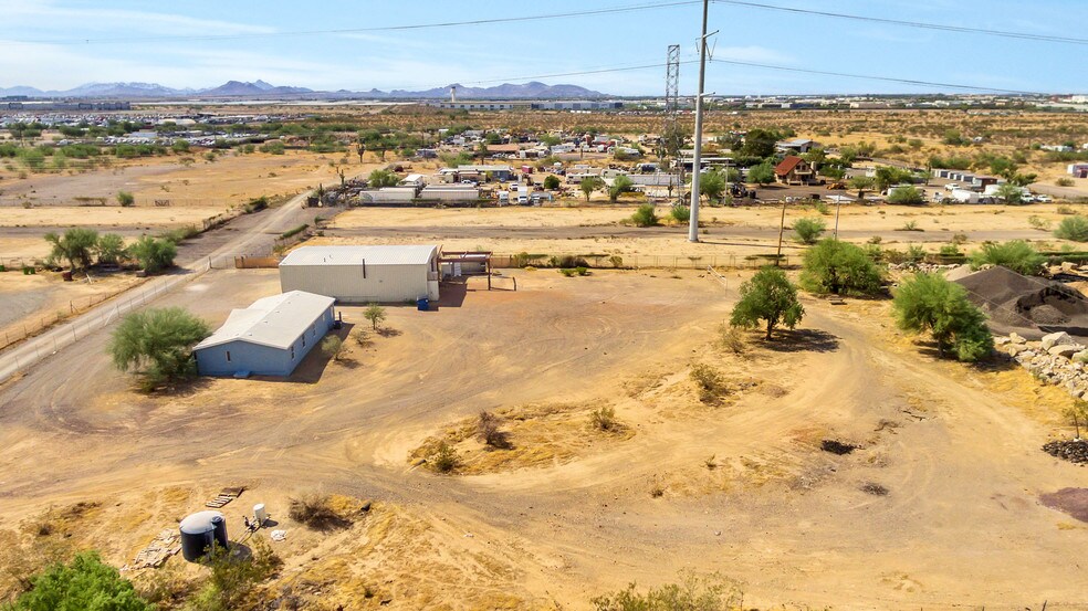 More Photos Of 24702 N 9th Ave, Phoenix Contractor Storage Yard For Sale