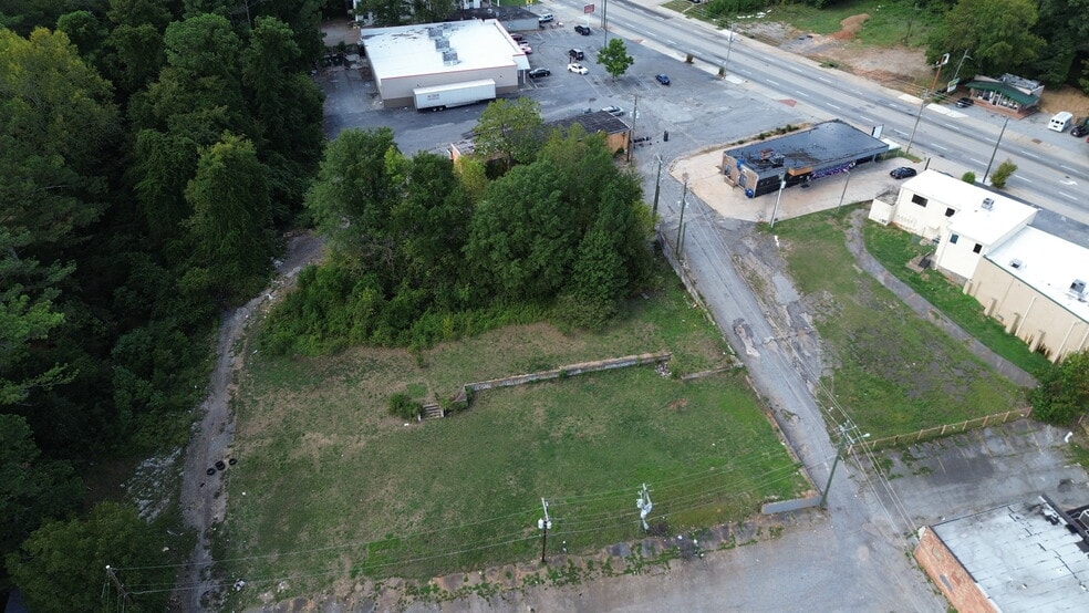 More Photos Of 2164 Campbellton Rd SW, Atlanta Auto Repair For Sale