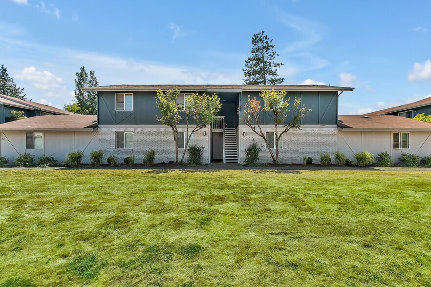 More Photos Of 5612-5620 23rd St E, Fife Apartments For Sale