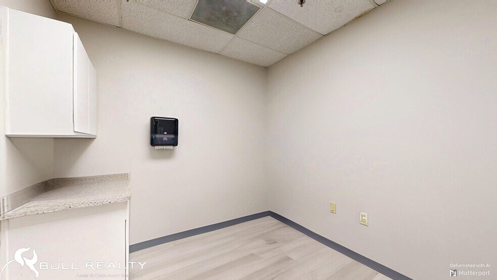 More Photos Of 2680 Lawrenceville Hwy, Decatur Medical For Lease
