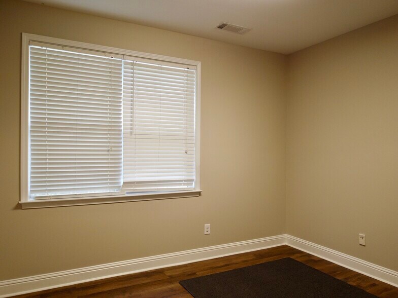 More Photos Of 2151 Eatonton Rd, Madison Office Residential For Lease