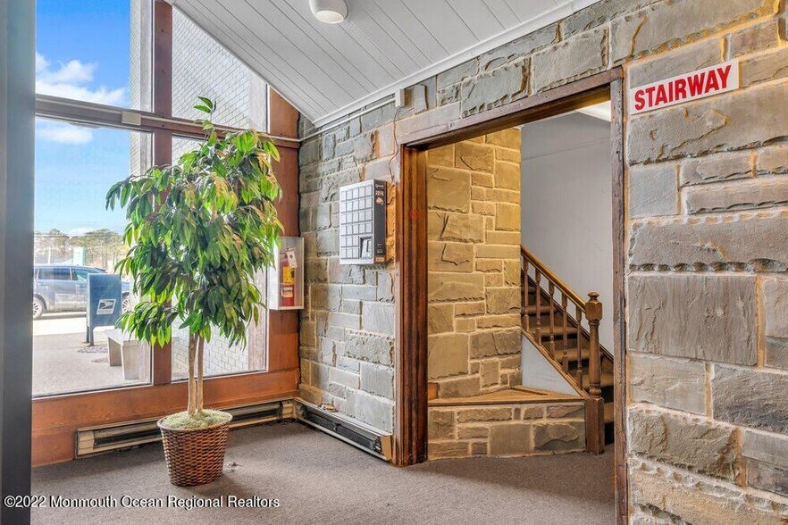 More Photos Of 445 Brick Blvd, Brick Medical For Lease