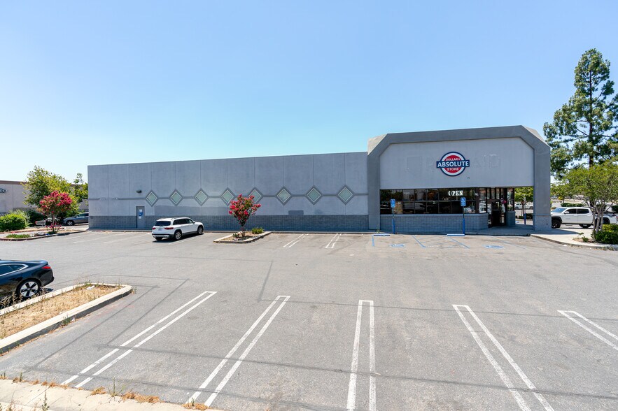 More Photos Of 24991 Alessandro Blvd, Moreno Valley Freestanding For Lease