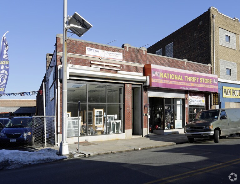 More Photos Of 818-820 Main Ave, Passaic Storefront For Lease