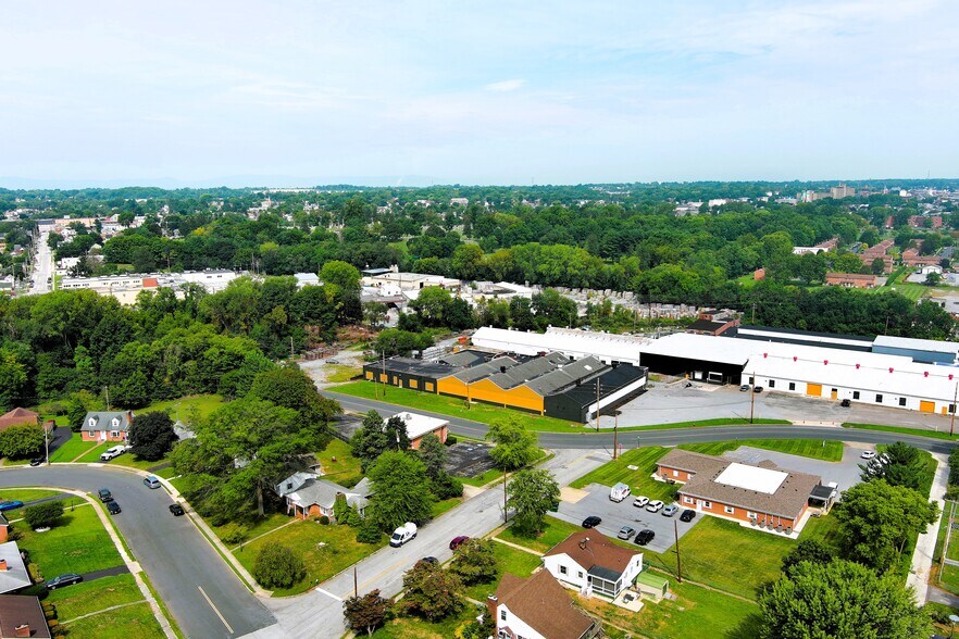 More Photos Of 775 Frederick St, Hagerstown Warehouse For Lease