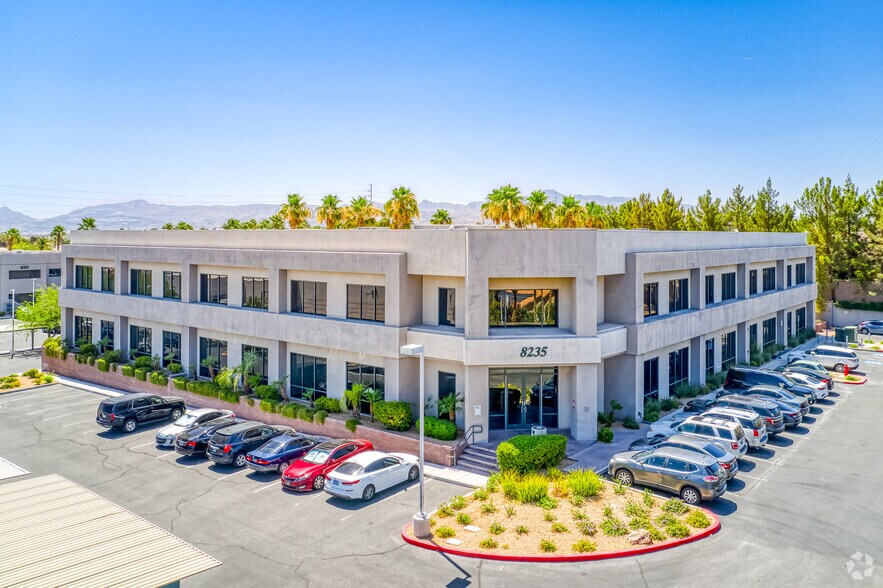 More Photos Of 8235 S Eastern Ave, Las Vegas Loft Creative Space For Lease