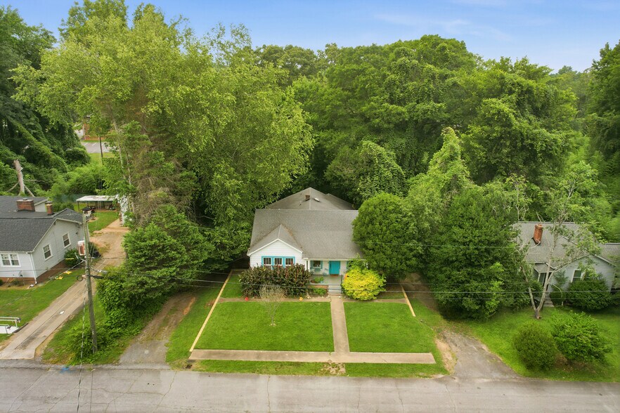 More Photos Of 117 Lucille Ave, Easley Multifamily For Sale