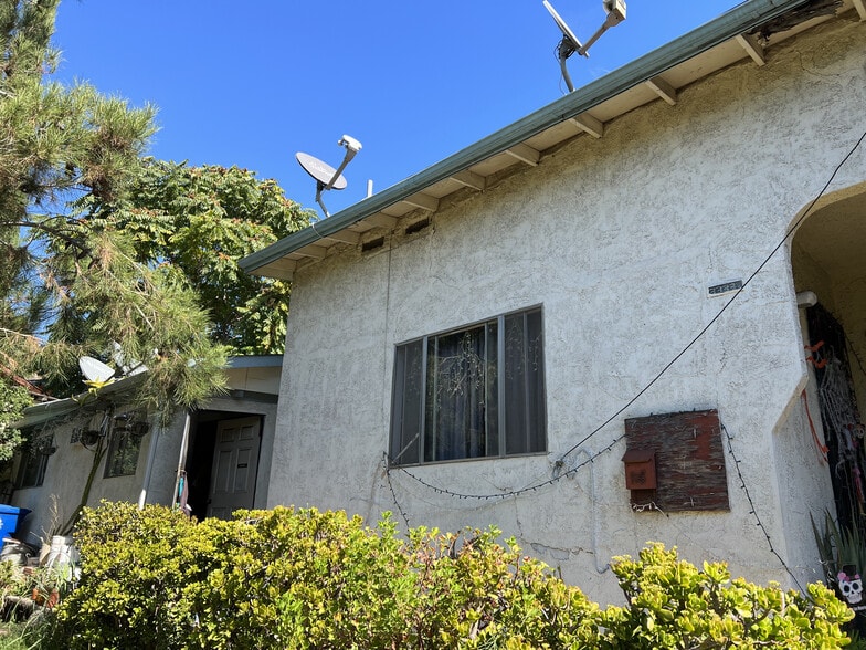 More Photos Of 3333 Division St, Los Angeles Apartments For Sale