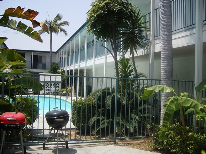 More Photos Of 12645 Norwalk Blvd, Norwalk Apartments For Sale