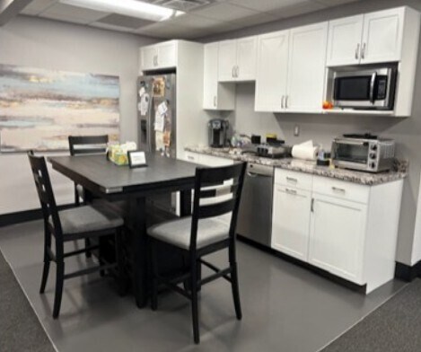 More Photos Of 15 Perwal St, Westwood Warehouse For Sale