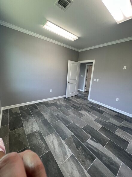 More Photos Of 2743 Smith Ranch Rd, Pearland Loft Creative Space For Sale