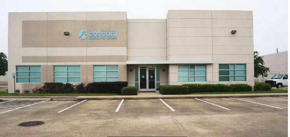 More Photos Of 12615 W Airport Blvd, Sugar Land Unknown For Lease