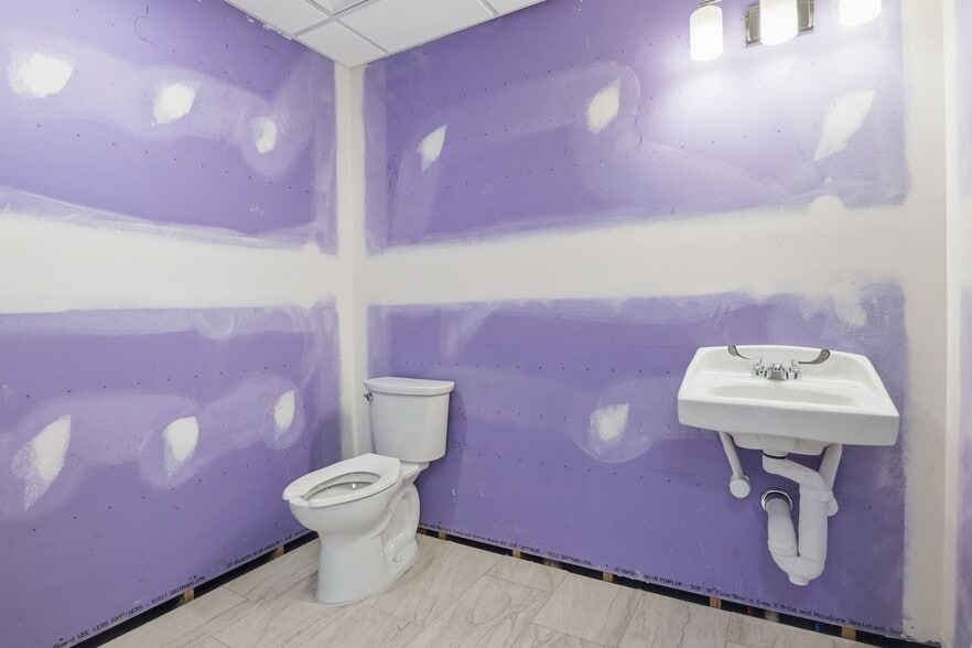 More Photos Of 211 W Ridge Rd, Rochester Storefront For Sale