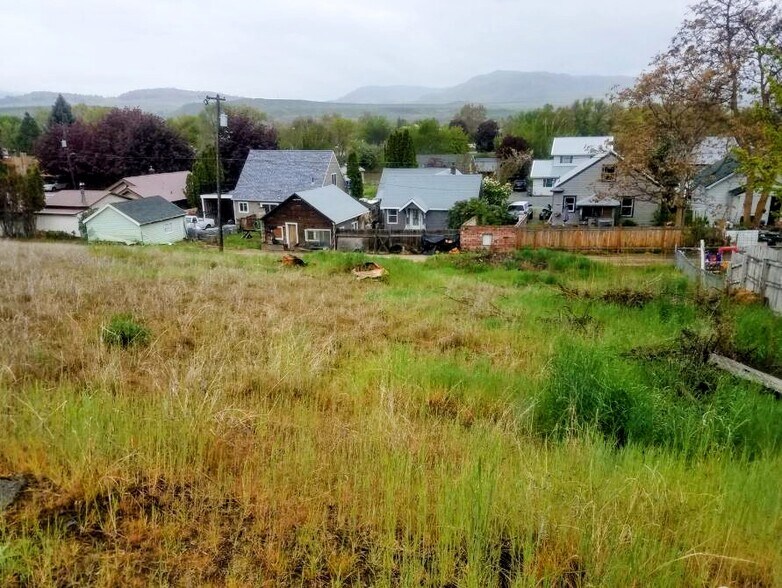 More Photos Of 222 Kenwood st, Omak Land For Sale