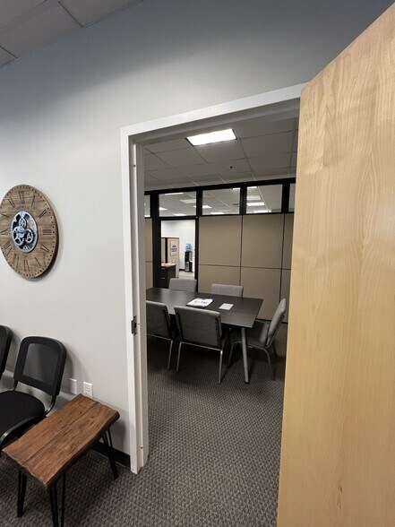 More Photos Of 909 Ridgebrook Rd, Sparks Medical For Lease