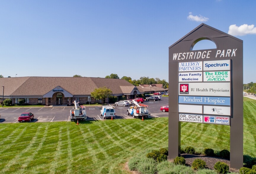 More Photos Of 6845 E US Highway 36, Avon Medical For Lease