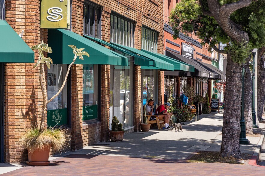 More Photos Of , South Pasadena General Retail For Sale