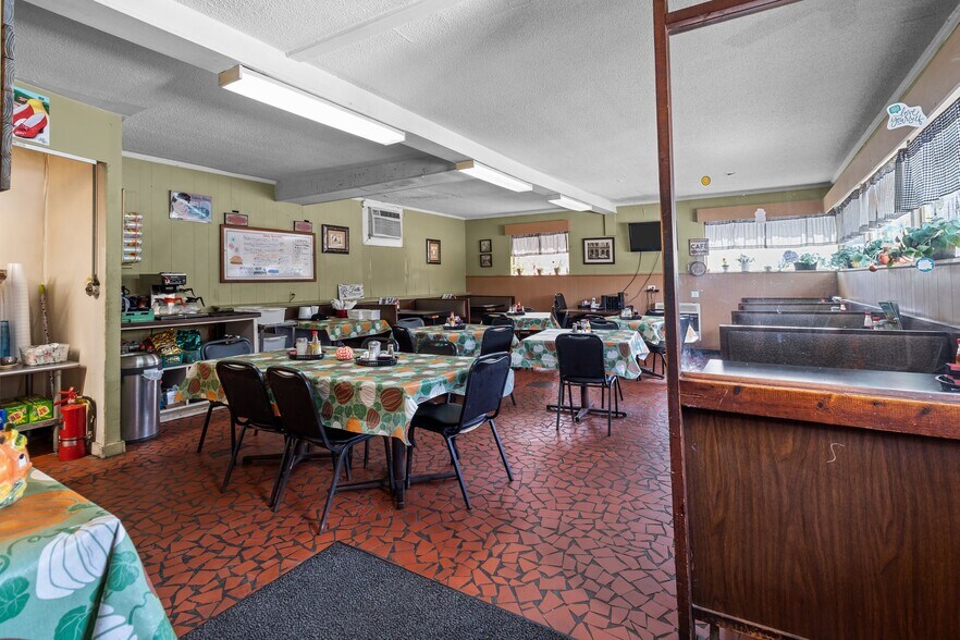 More Photos Of 1128 N Main St, Oakboro Restaurant For Sale