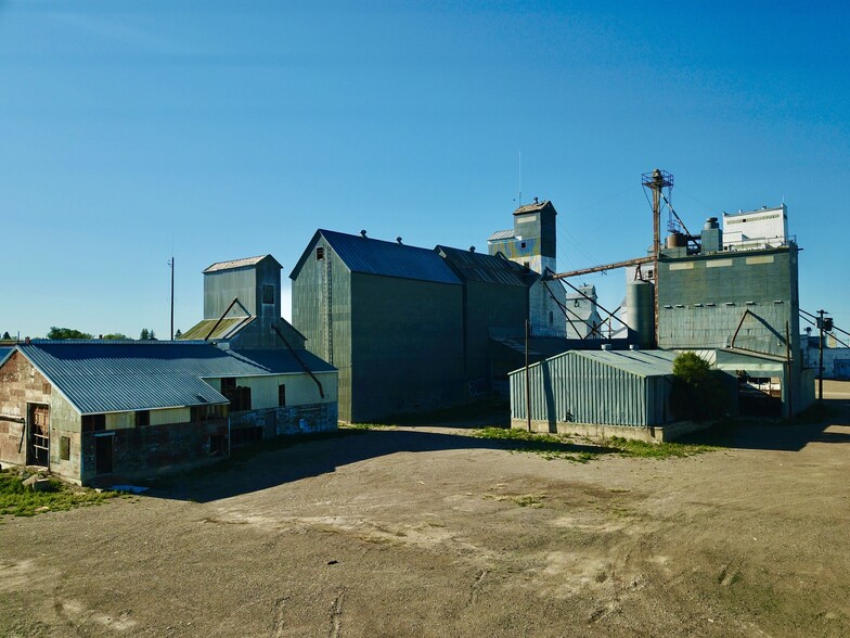 Primary Photo Of 120 4th Ave SE, Conrad Industrial For Sale