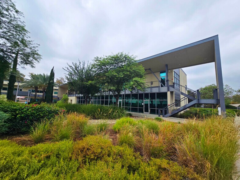 Primary Photo Of 3670 W Temple Ave, Pomona Office For Lease