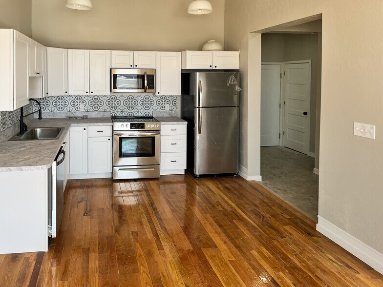 More Photos Of 108 N Main St, Richfield Office Residential For Sale