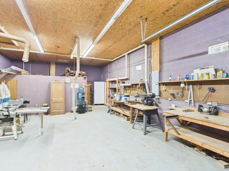 More Photos Of 175 3rd St, Louisa Storefront Retail Residential For Sale