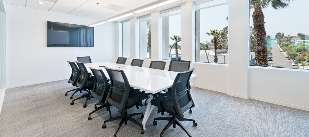 More Photos Of 3130 Wilshire Blvd, Santa Monica Office For Lease