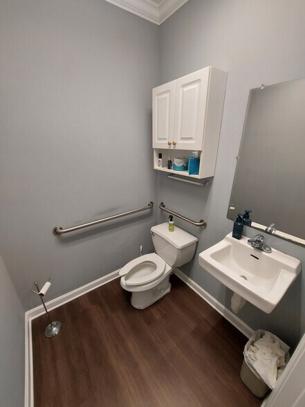 More Photos Of 511 Keisler Dr, Cary Office For Lease