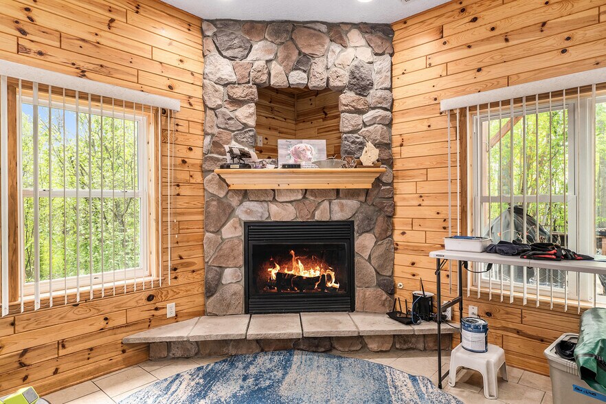 More Photos Of 10392 Houghton Lake dr, Houghton Lake Specialty For Sale