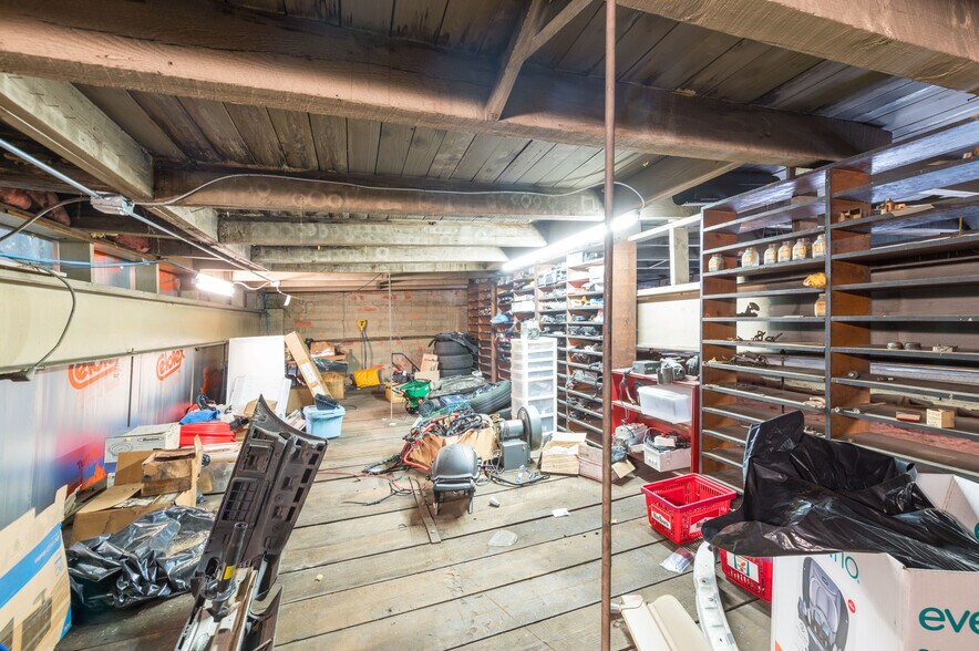 More Photos Of 2030 Broadview Rd, Cleveland Storefront For Sale