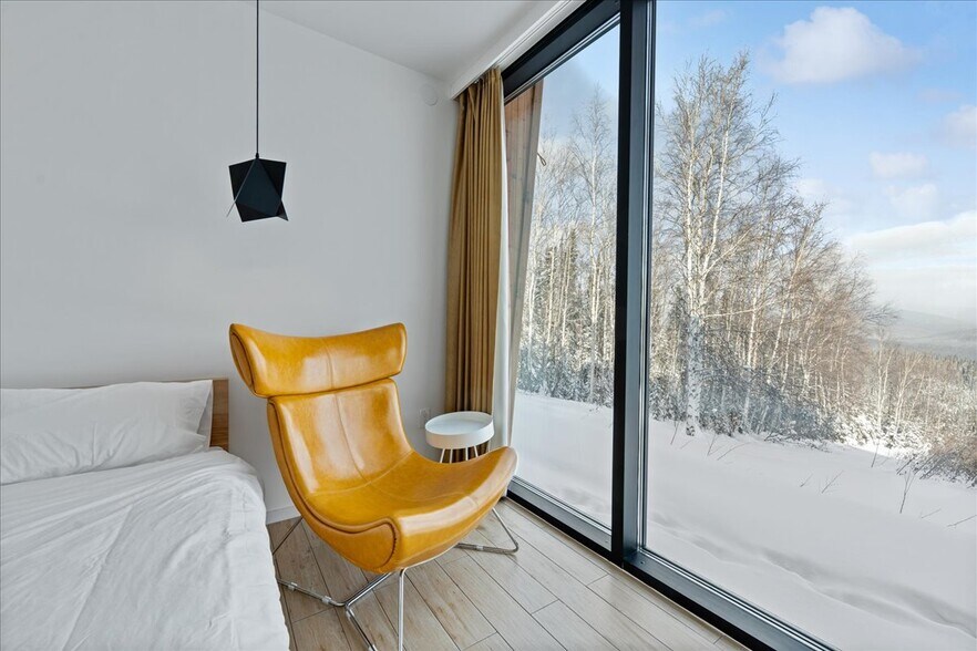 More Photos Of 1110 John Kalinas Rd, Fairbanks Hotel For Sale