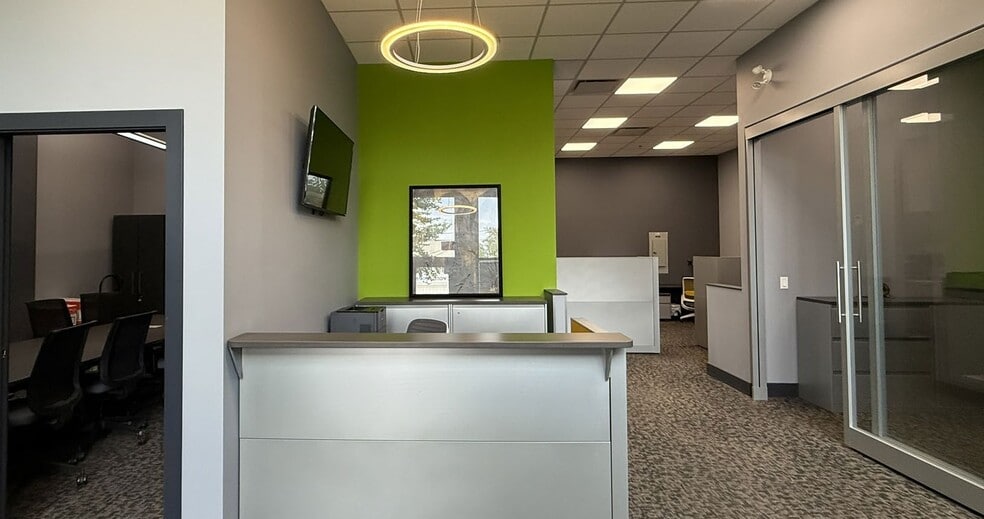 More Photos Of 401 Garbally Rd, Victoria Office For Lease