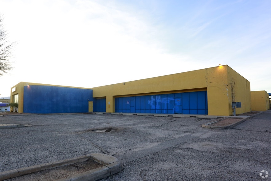 More Photos Of 6880 E Broadway Blvd, Tucson Schools For Sale