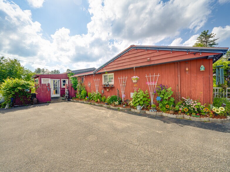 More Photos Of 79 Main St, Tupper Lake Restaurant For Sale