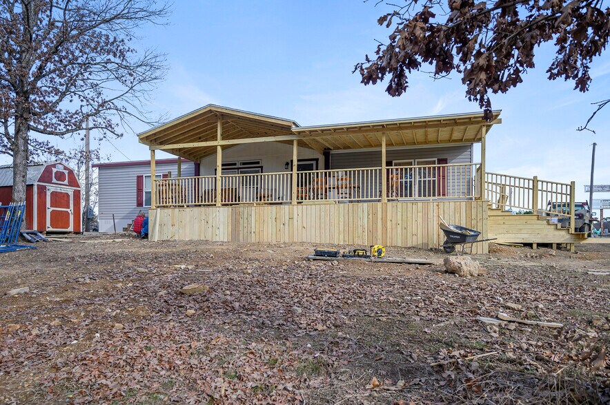 More Photos Of 28 Indian Hwy 144, Broken Bow Truck Stop For Sale