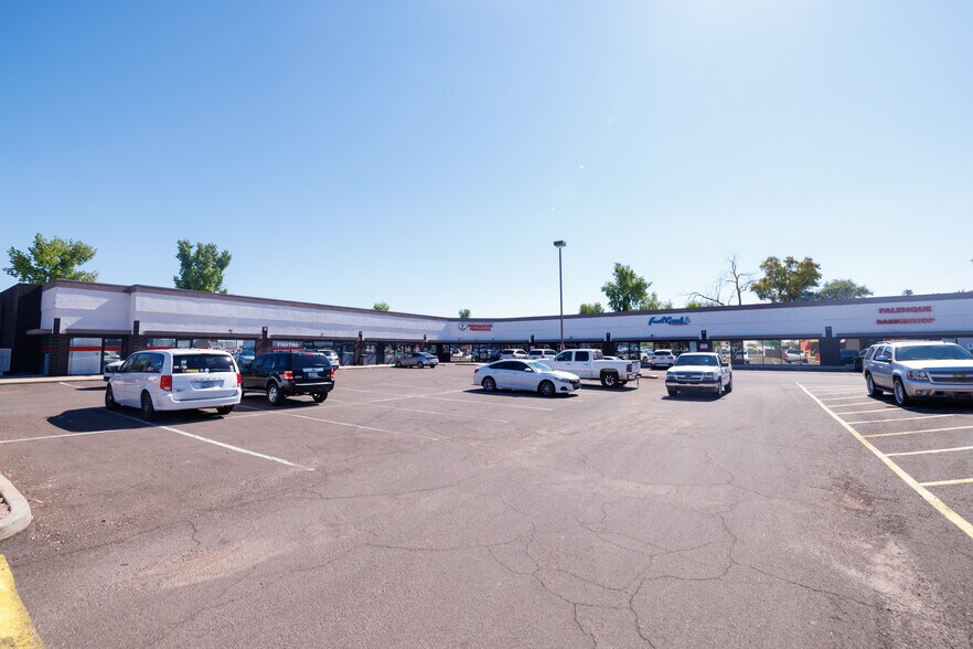 More Photos Of 323-335 N Gilbert Rd, Mesa Unknown For Lease